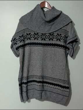 Fylo by Nylon Nordic Women's Wool Fair Isle Knit Cowl Neck Sweater Apres-ski